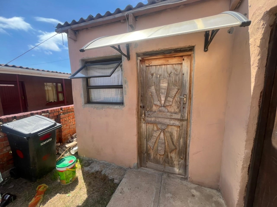 2 Bedroom Property for Sale in New Brighton Eastern Cape